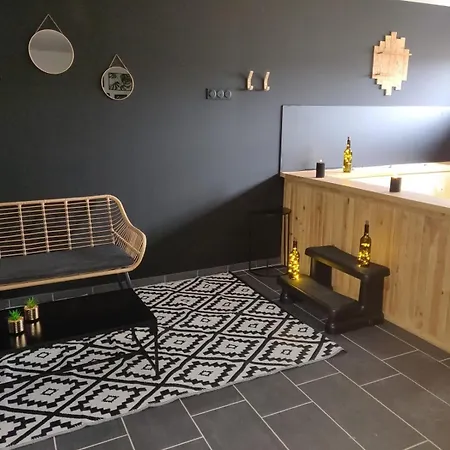 D'hôtes Château Pierre De Montignac Couette-café Civrac-en-Médoc